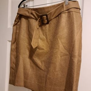 Cute brown skirt